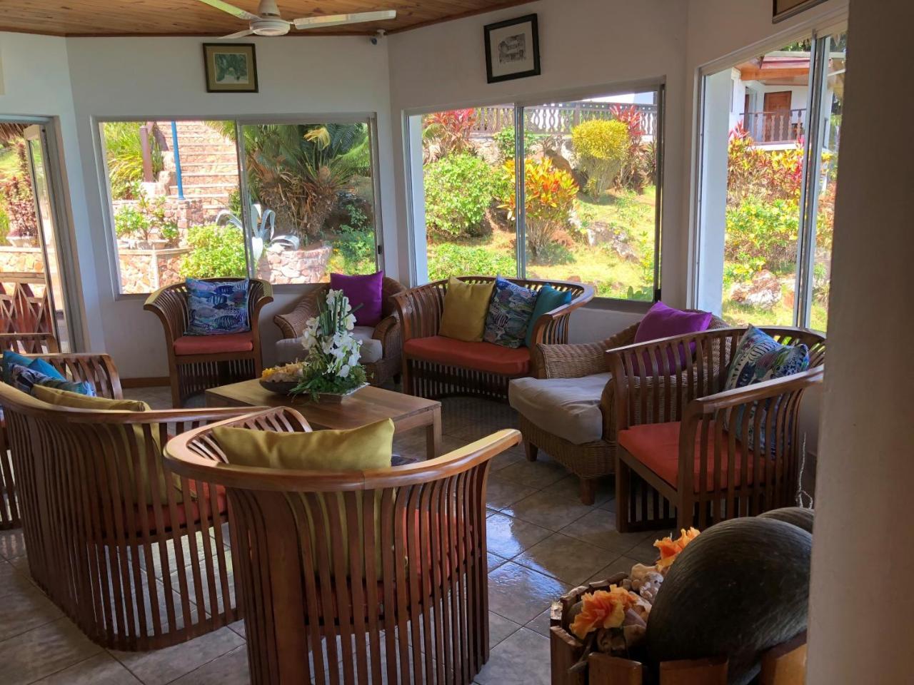 Cote Jardin - Chalets Cote Mer Бає-Санта-Анна Екстер'єр фото